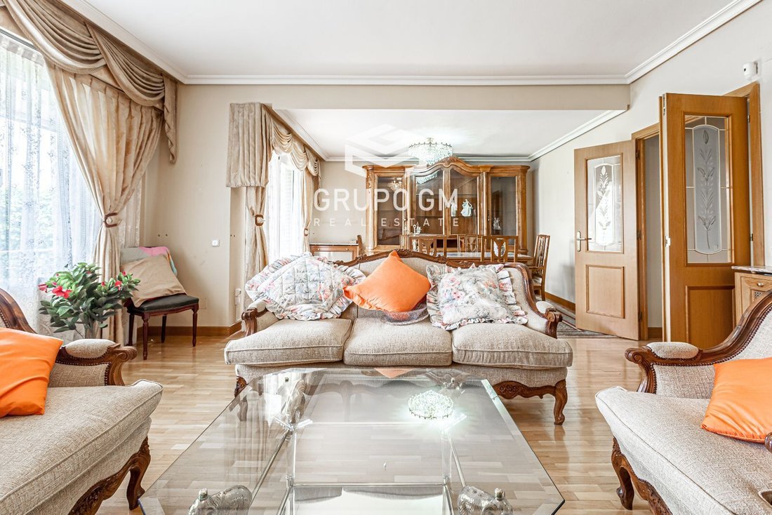House in Pozuelo de Alarcon, Comunidad de Madrid, Spain 4 - 18357622