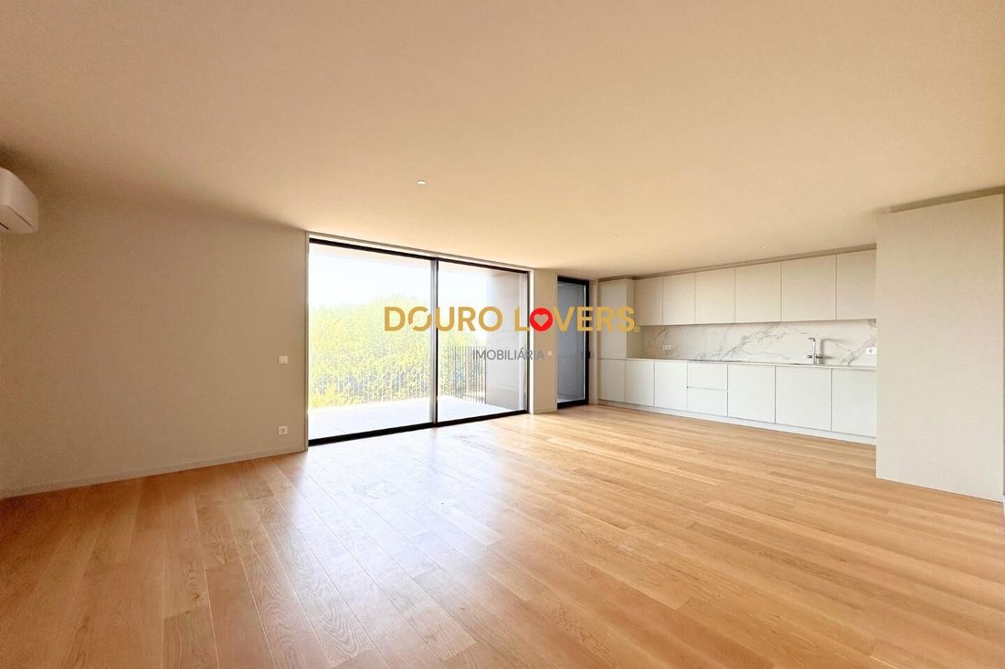 Apartment in Santa Marinha e Sao Pedro da Afurada, Porto District, Portugal 4 - 18229732
