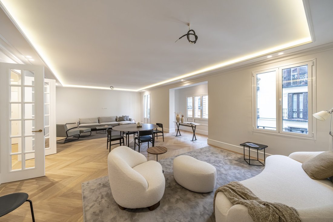 Apartment in Chamberi, Madrid, Spain 4 - 18359705