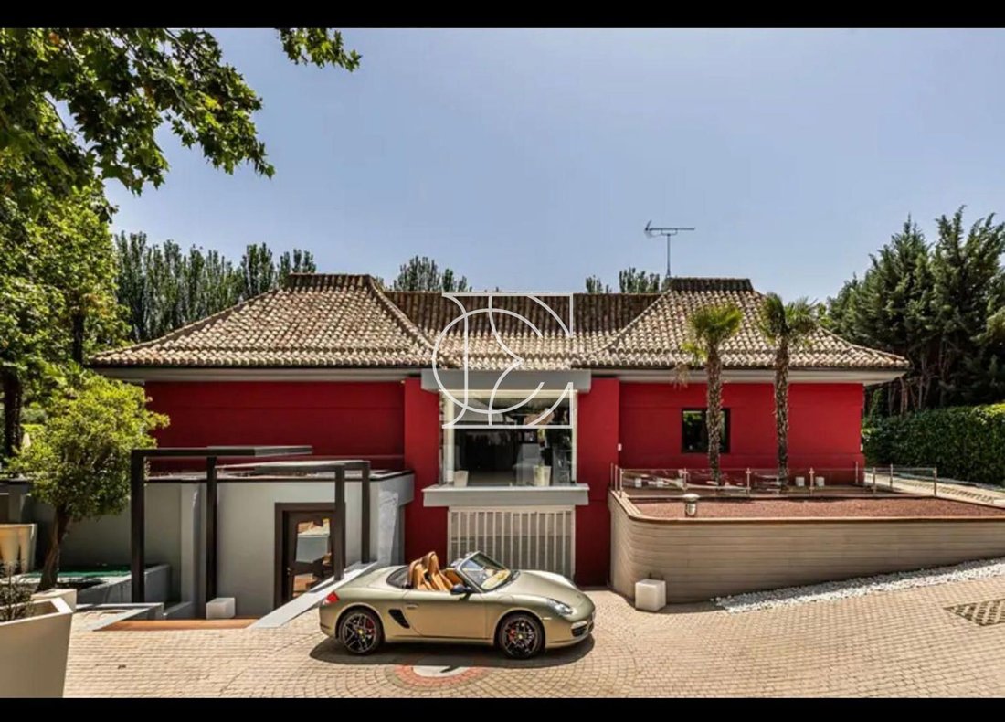Chalet in La Moraleja, Alcobendas, Comunidad de Madrid 2 - 18357095