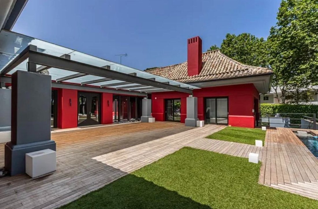 Villa in La Moraleja, Alcobendas, Comunidad de Madrid 4 - 18358203