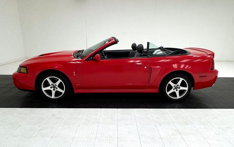 Cabriolet in Morgantown, United States 4 - 18358788