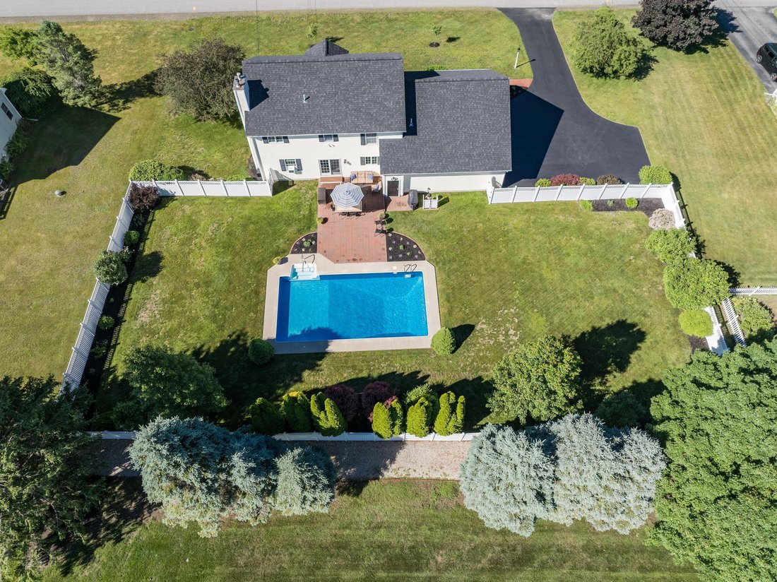 House in Rochester, New Hampshire, United States 2 - 18357998