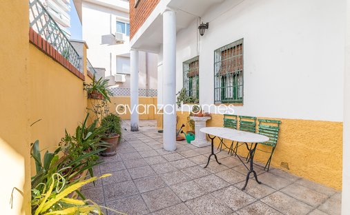 Chalet in Retiro, Madrid, Spain 1