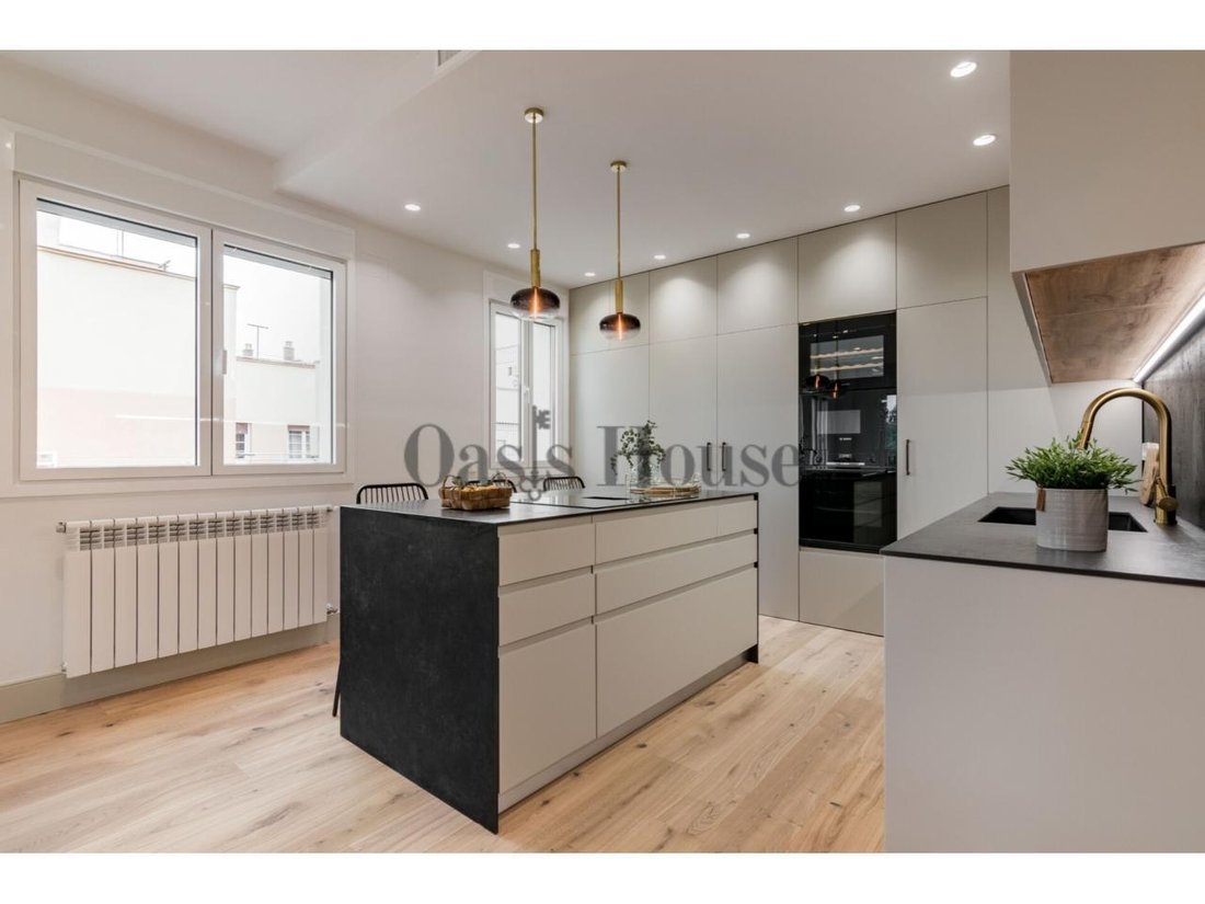 Apartment in Chamberi, Madrid, Spain 4 - 18359446