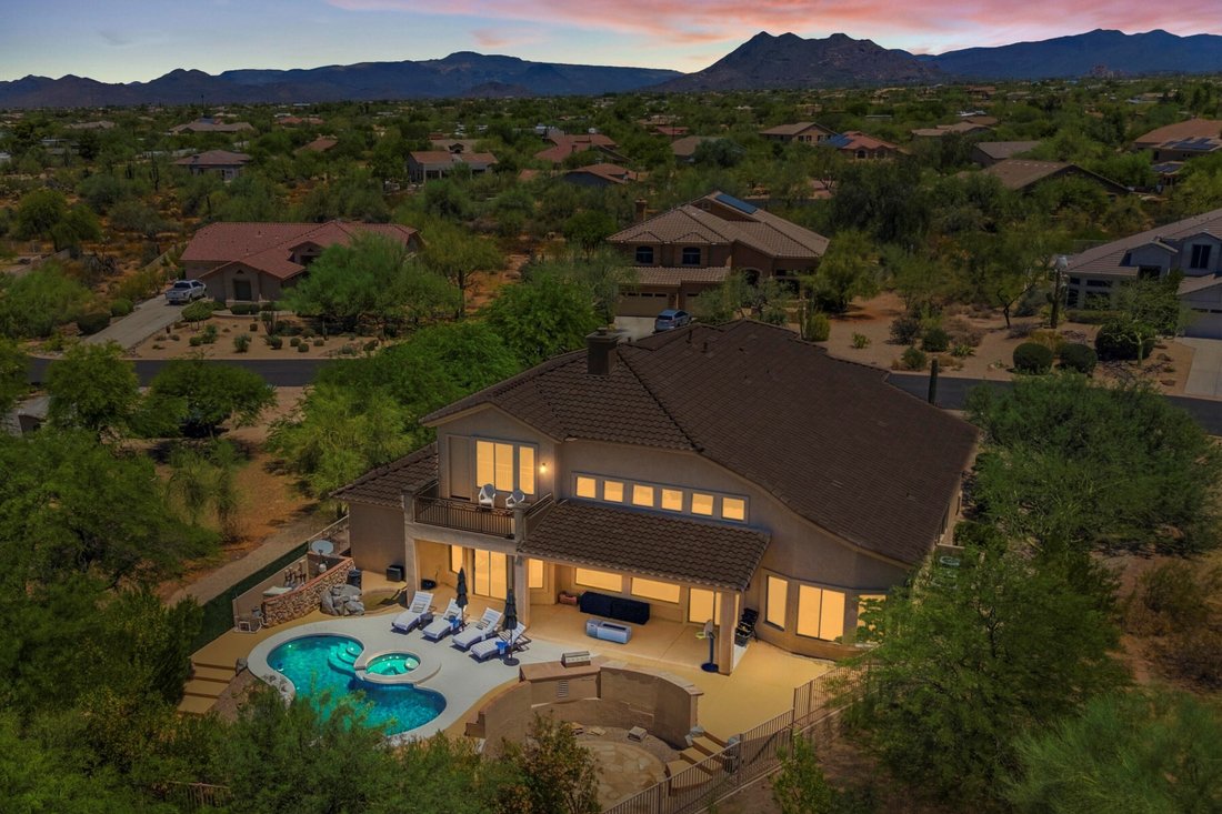 Carefree, Arizona, United States 3 - 18333632