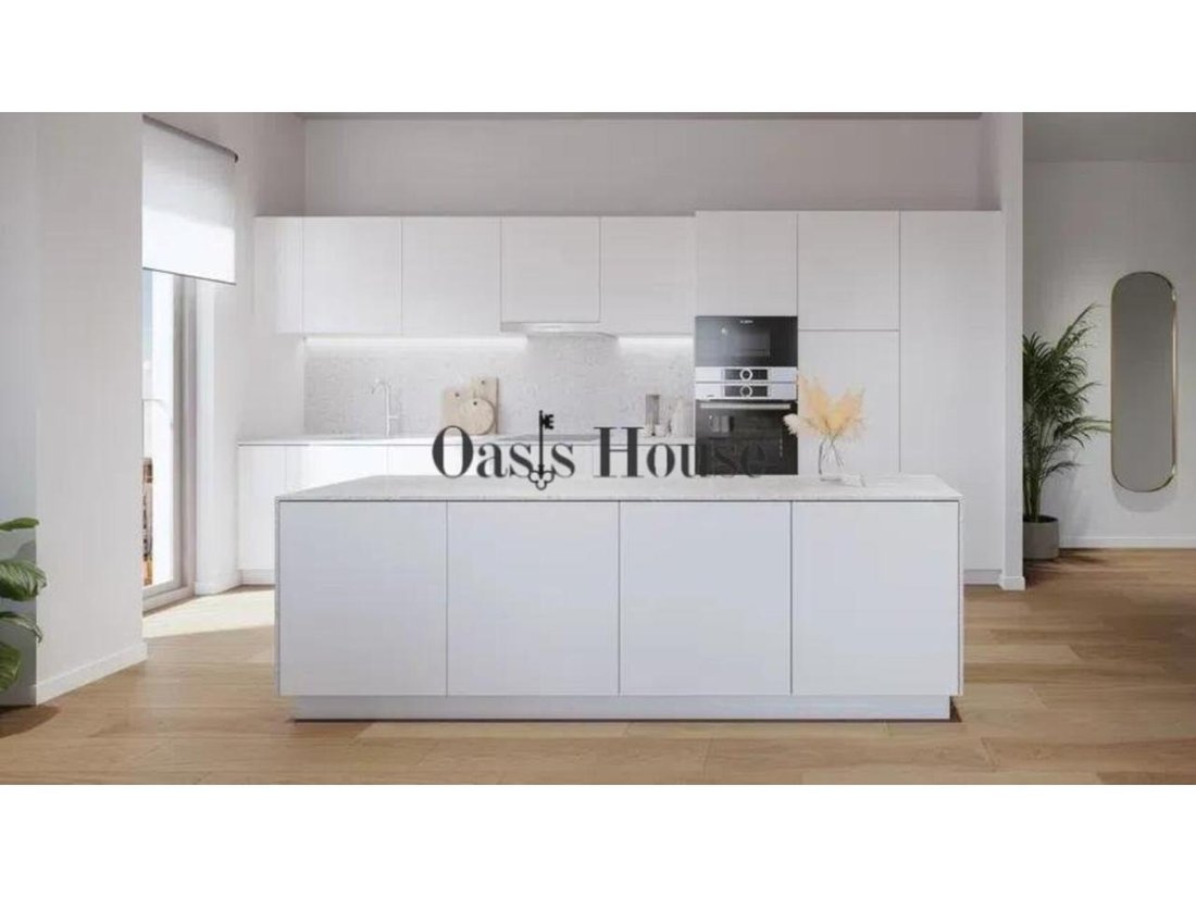 Apartment in Ciudad Lineal, Madrid, Spain 4 - 18359576