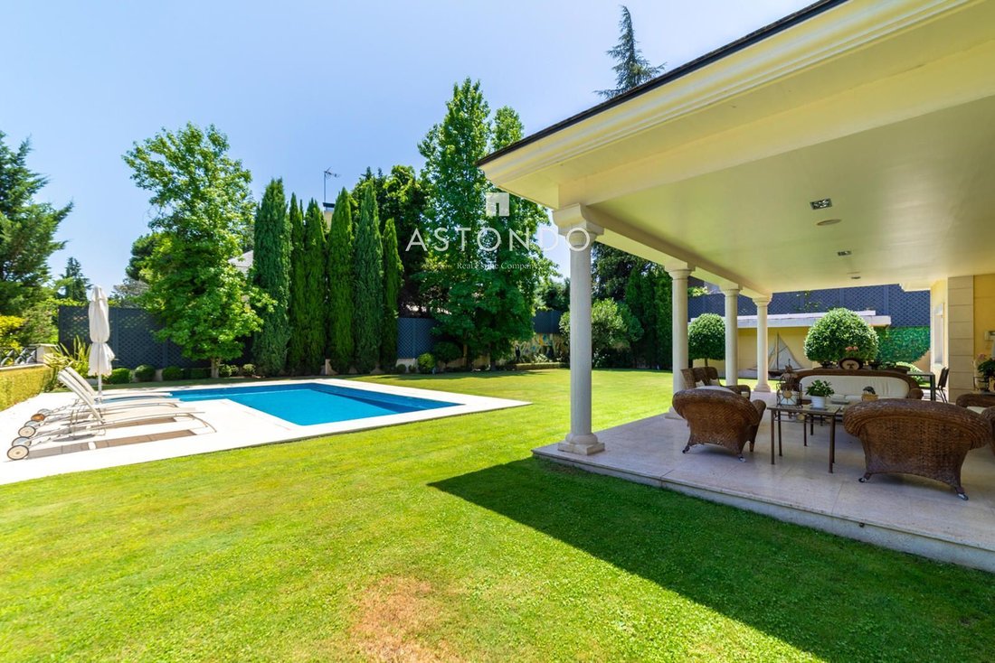 Chalet in Hortaleza, Madrid, Spain 1 - 18358001