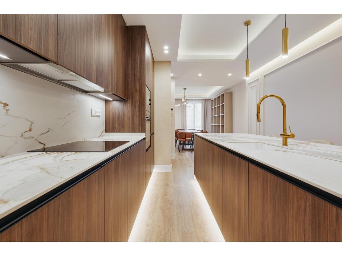 Apartment in Barrio Salamanca, Madrid, Spain 2 - 18357873