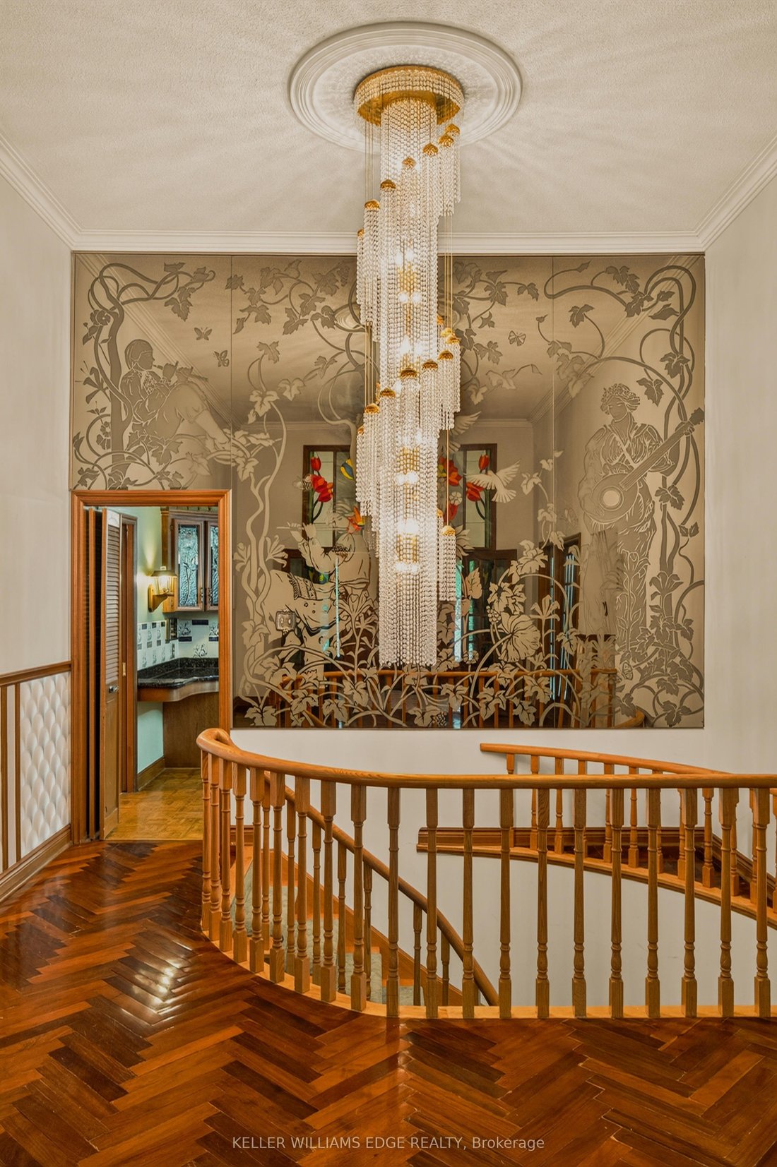 House in Toronto, Ontario, Canada 5 - 18358062