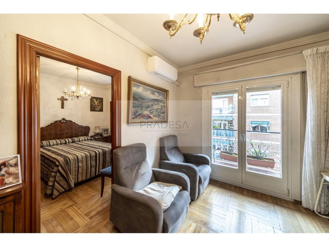 Apartment in Barrio Salamanca, Madrid, Spain 5 - 18357549