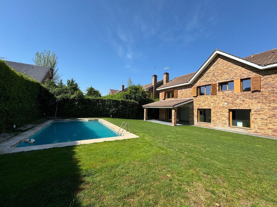 House in La Moraleja, Alcobendas, Comunidad de Madrid 2 - 18358050
