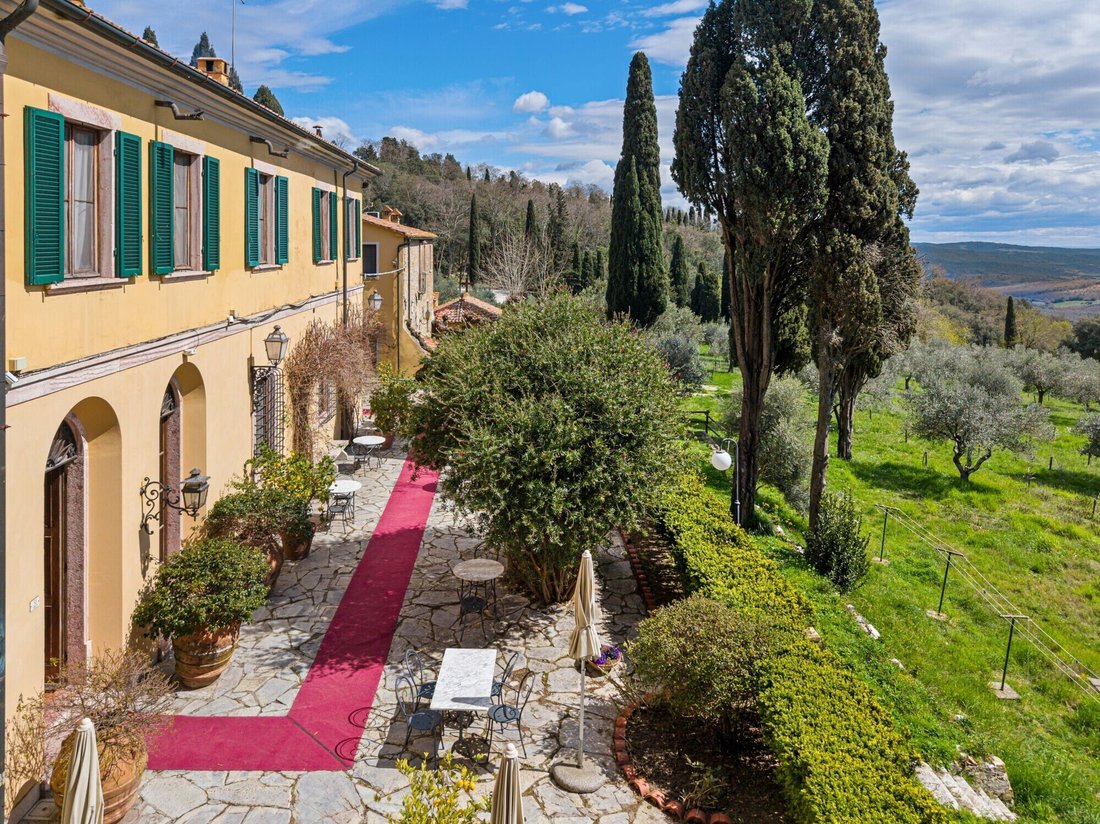 Villa in Sassetta, Tuscany, Italy 2 - 18358544
