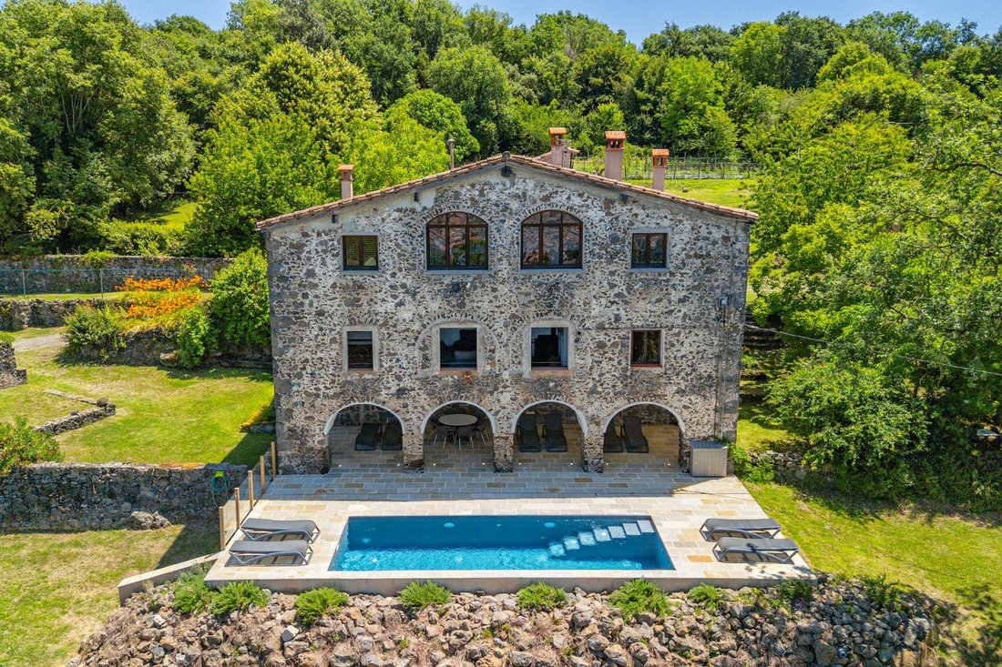 Country House in Olot, Catalonia, Spain 3 - 18357295