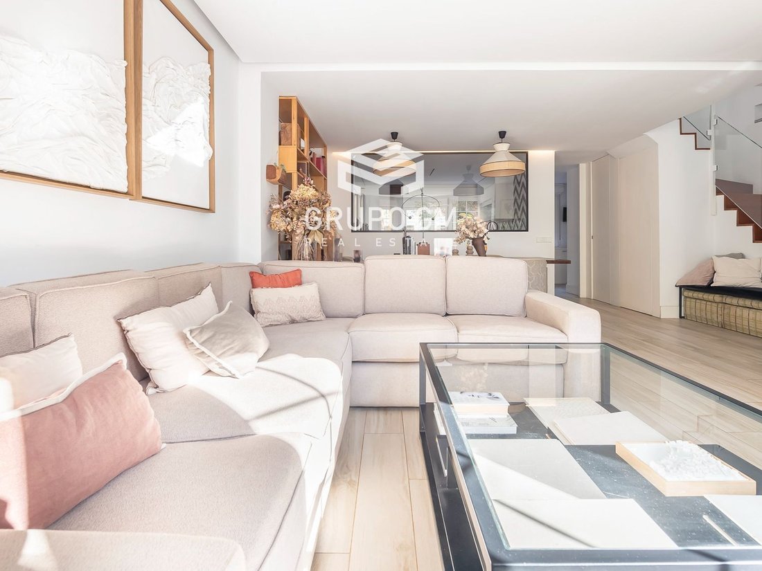 Townhouse in La Moraleja, Alcobendas, Comunidad de Madrid 5 - 18357222