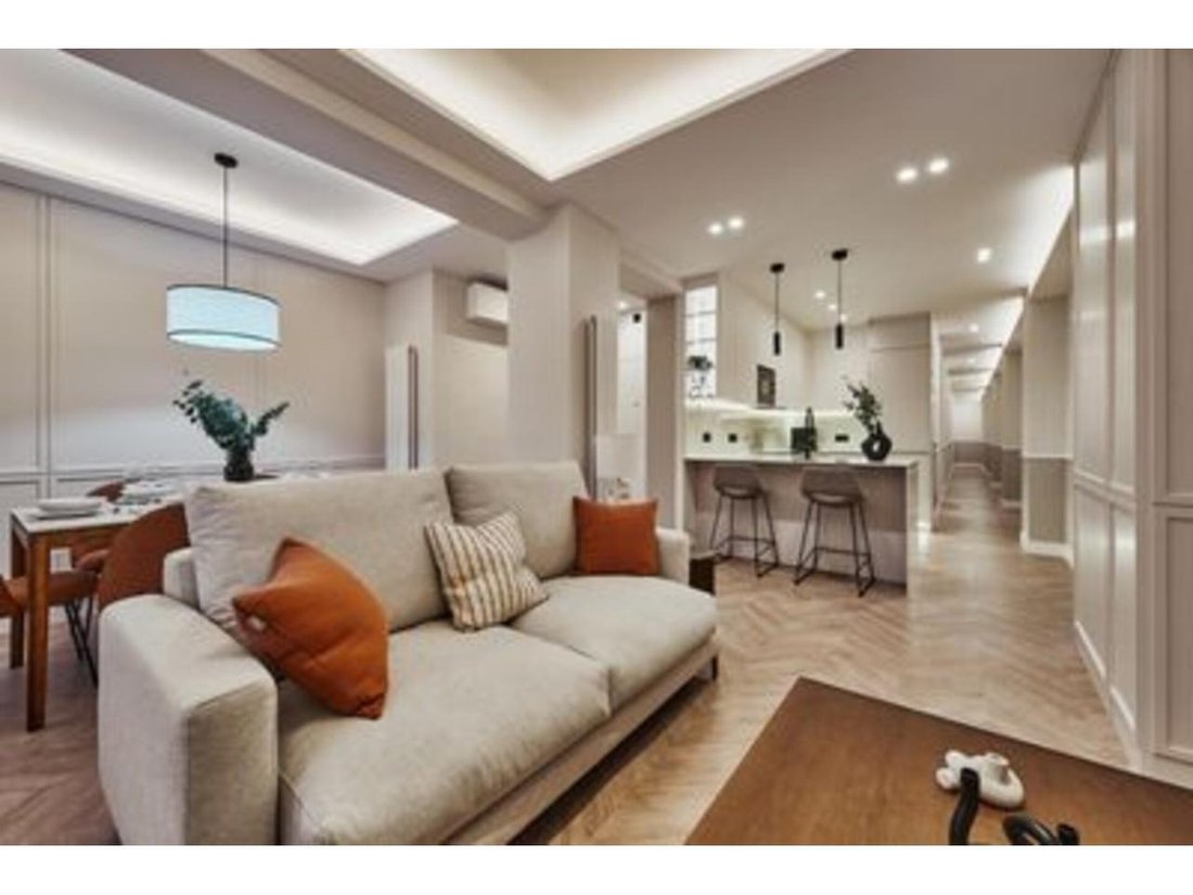 Apartment in Chamberi, Madrid, Spain 1 - 18358266