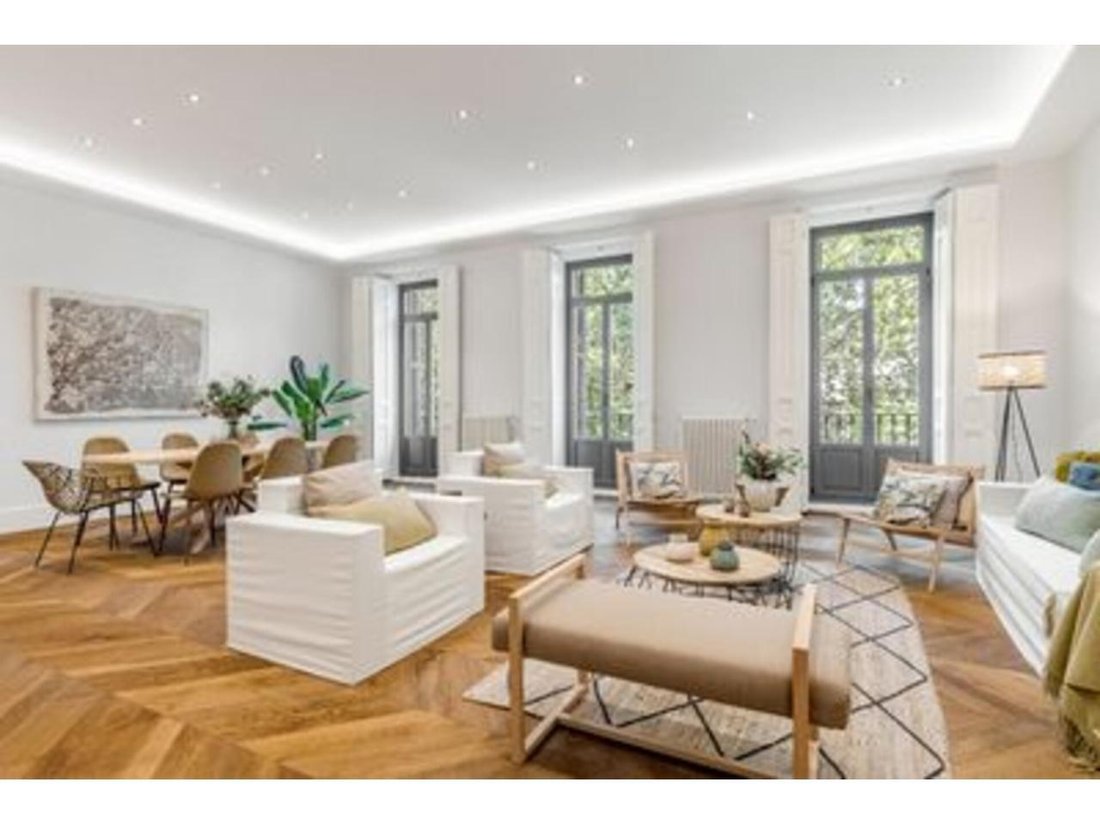 Apartment in Chamberi, Madrid, Spain 3 - 18358064