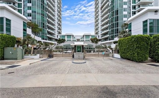 Condo in Irvine, California, United States 1