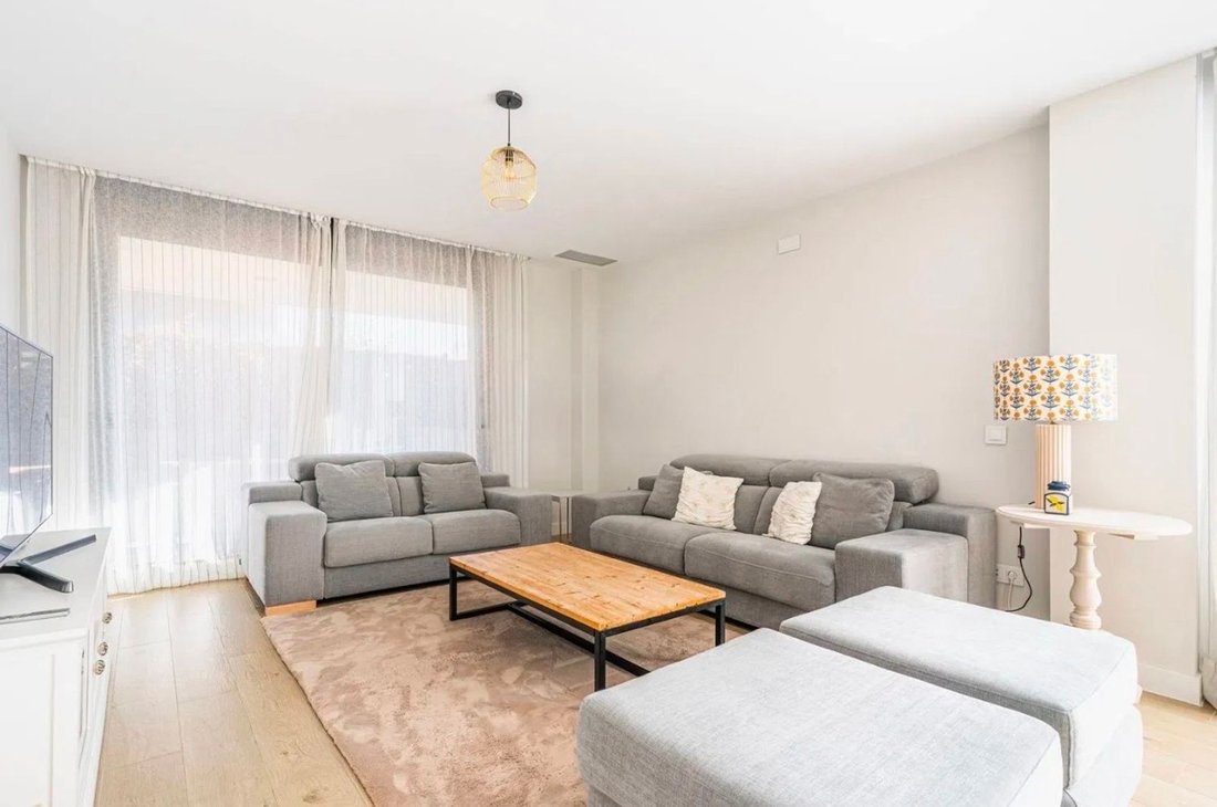 House in Las Rozas de Madrid, Comunidad de Madrid, Spain 2 - 18358245