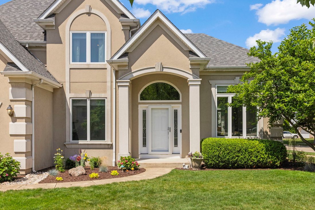 House in Aurora, Illinois, United States 2 - 18169944