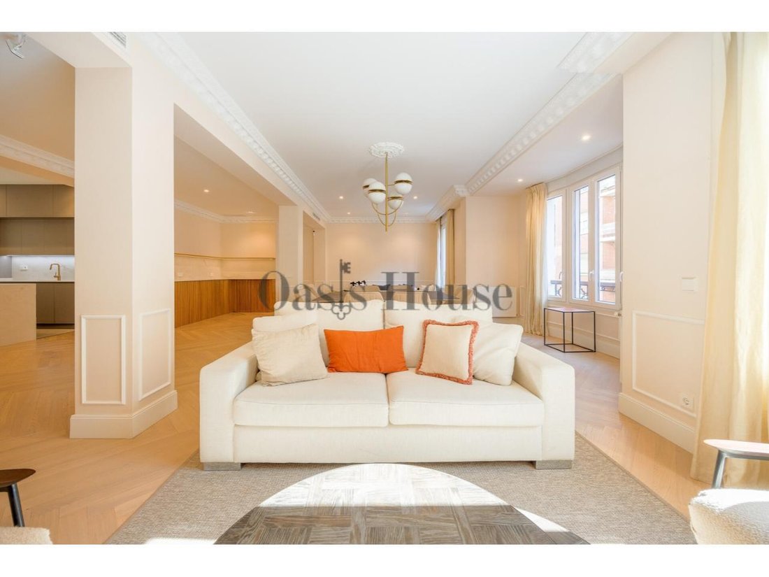 Apartment in Barrio Salamanca, Madrid, Spain 5 - 18359495
