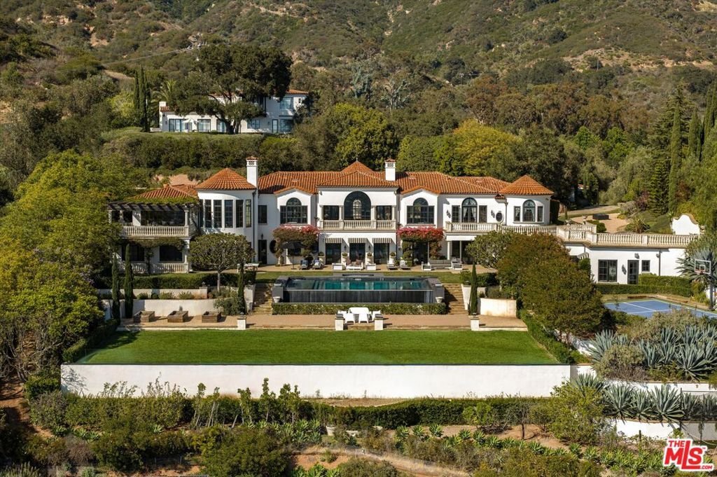 House in Montecito, California, United States 1 - 18358322