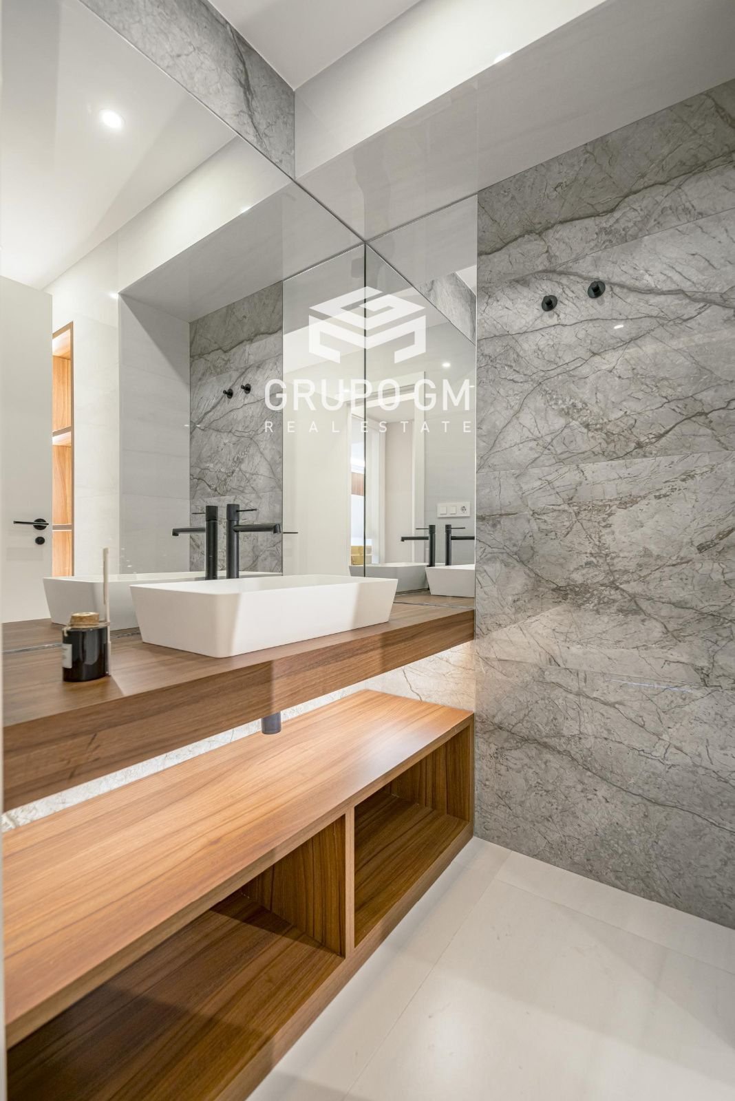 Apartment in Barrio Salamanca, Madrid, Spain 5 - 18358636