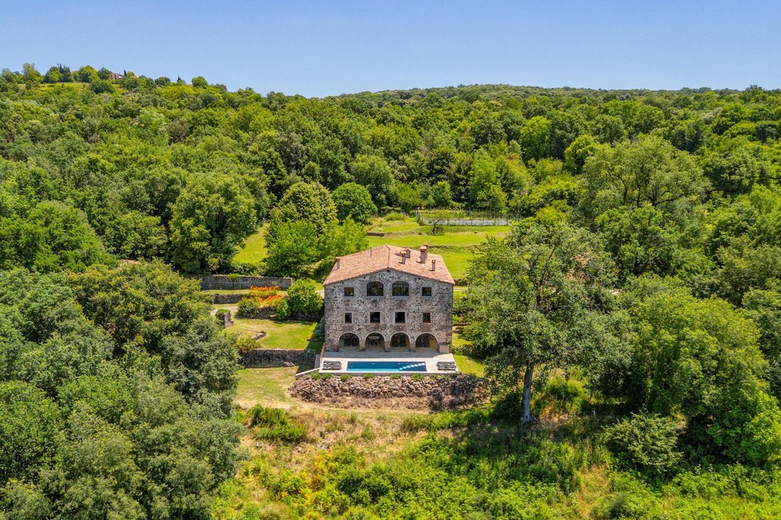 Country House in Olot, Catalonia, Spain 2 - 18357295