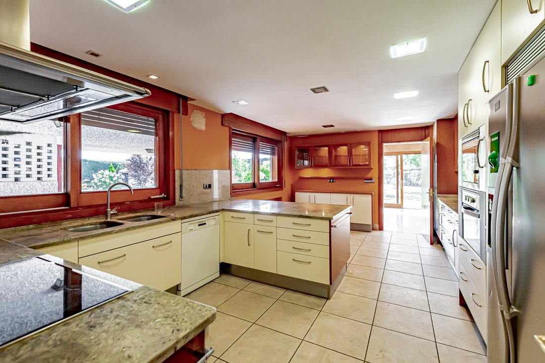 Chalet in Moncloa-Aravaca, Madrid, Spain 5 - 18358823