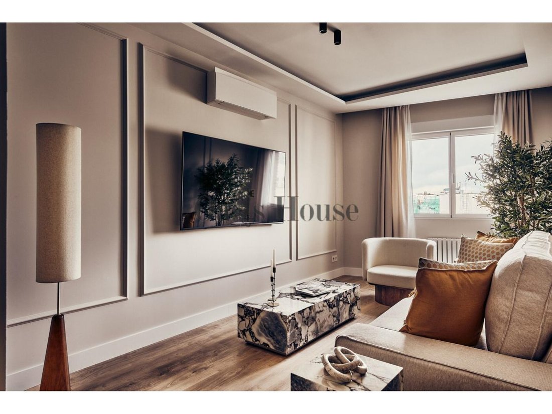 Apartment in Barrio Salamanca, Madrid, Spain 3 - 18359585