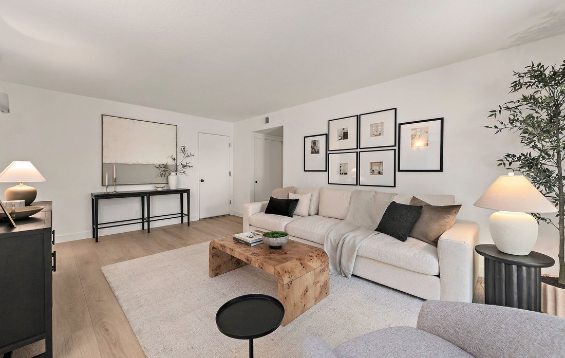 Condo in San Jose, California, United States 5 - 18359099