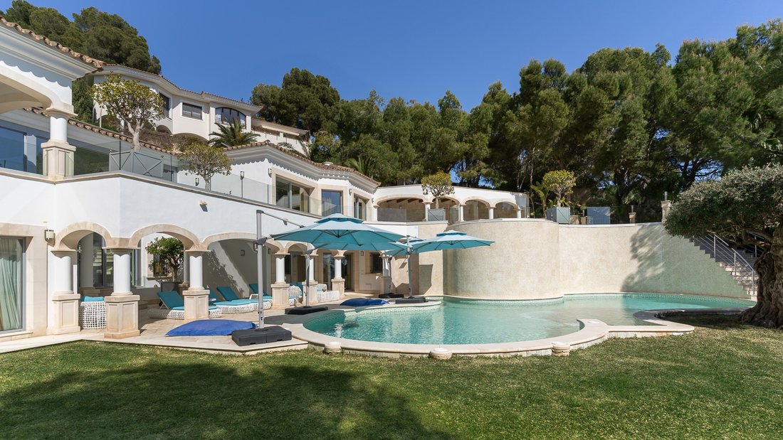 Villa in Costa de la Calma, Calvia, Balearic Islands 1 - 17646971