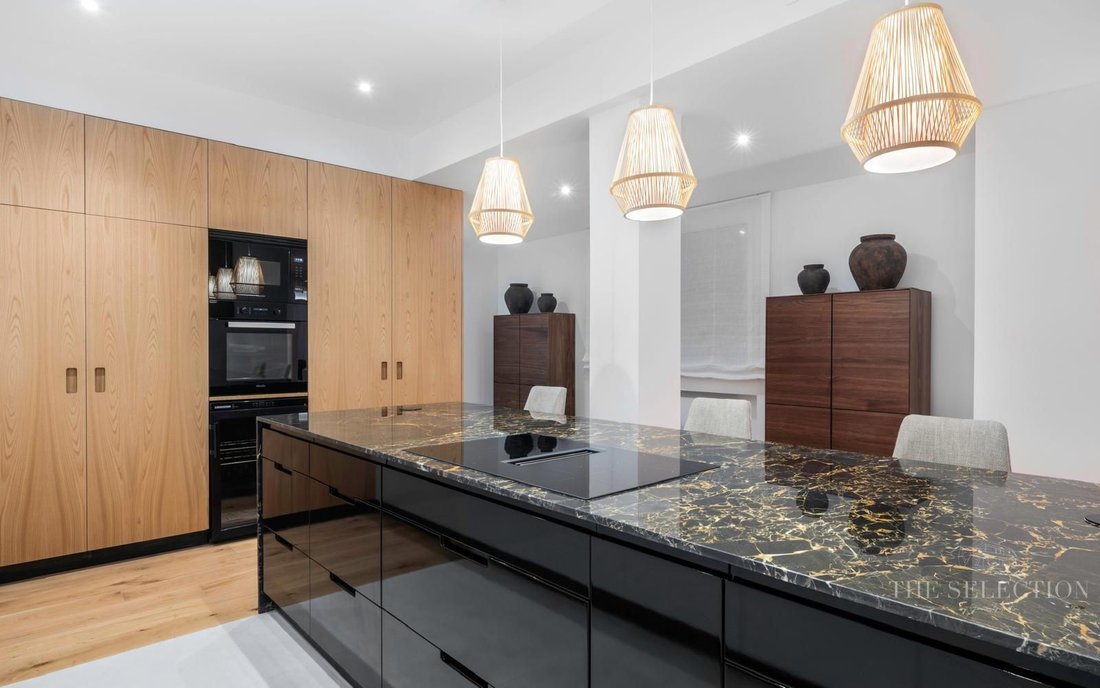Apartment in Chamberi, Madrid, Spain 4 - 18359399