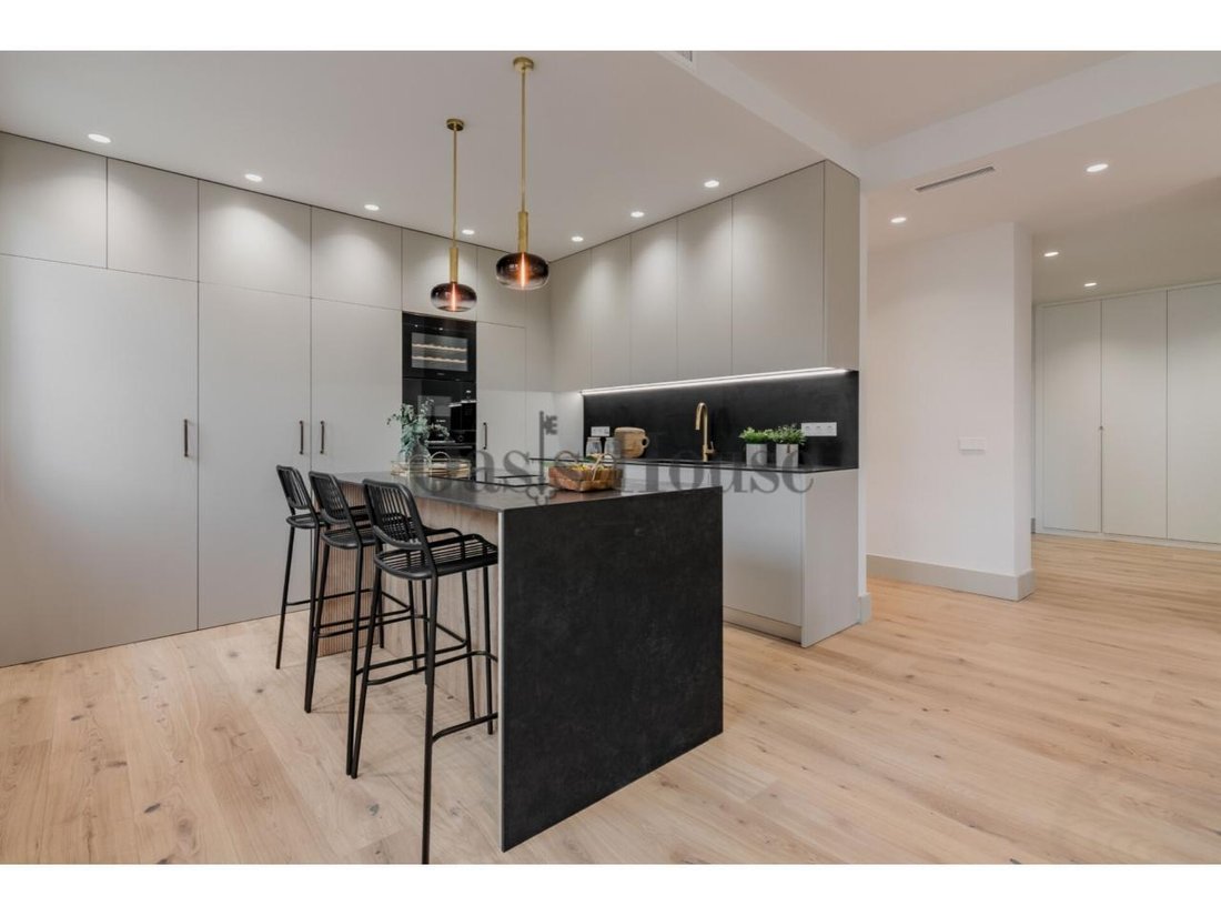 Apartment in Chamberi, Madrid, Spain 5 - 18359446