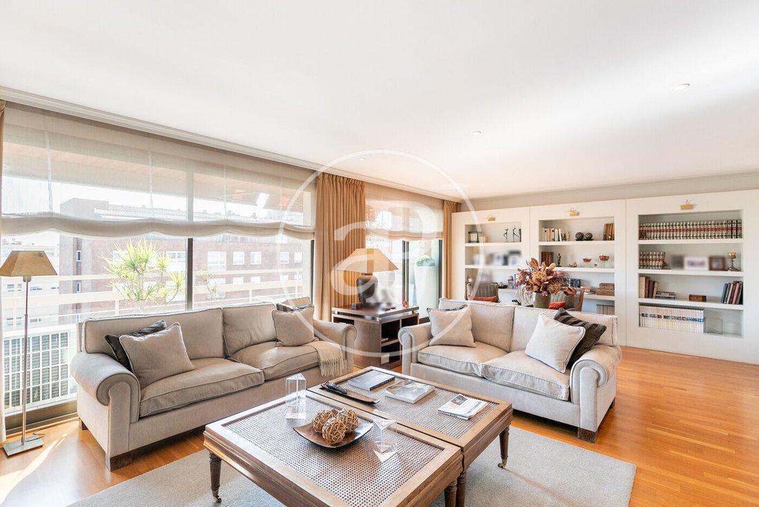 Apartment in Les Corts, Barcelona, Spain 3 - 18357037