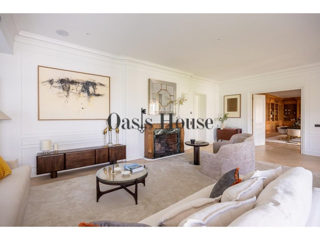 Apartment in Barrio Salamanca, Madrid, Spain 2 - 18358273
