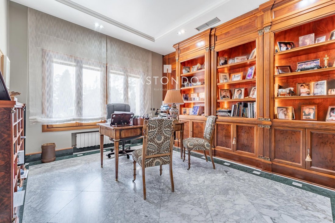Chalet a Hortaleza, Madrid, Spagna 4 - 18358298
