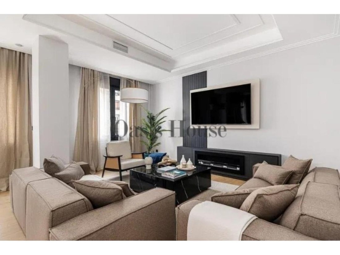 Apartment in Barrio Salamanca, Madrid, Spain 3 - 18359324