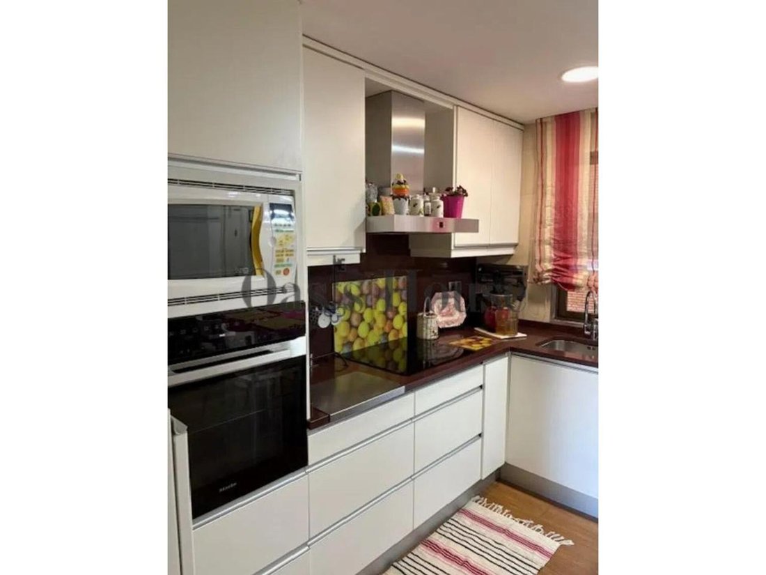 Apartment in Fuencarral-El Pardo, Madrid, Spain 5 - 18359531