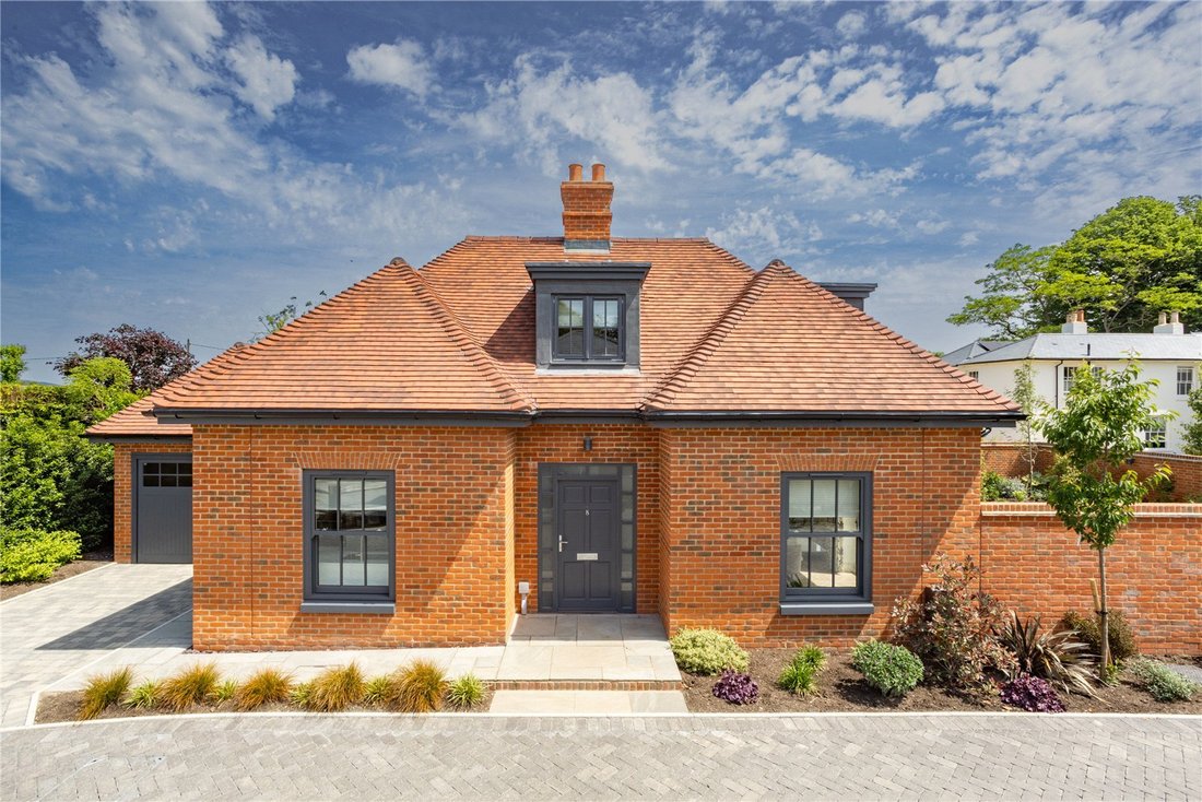 House in Prinsted, England 5 - 16268812