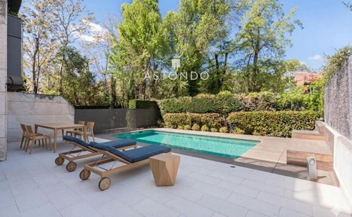 Chalet in Ciudad Lineal, Madrid, Spanien 1