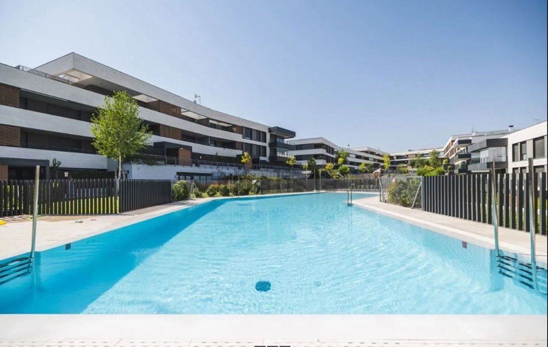 Apartment in Las Rozas de Madrid, Comunidad de Madrid, Spain 1 - 18359006