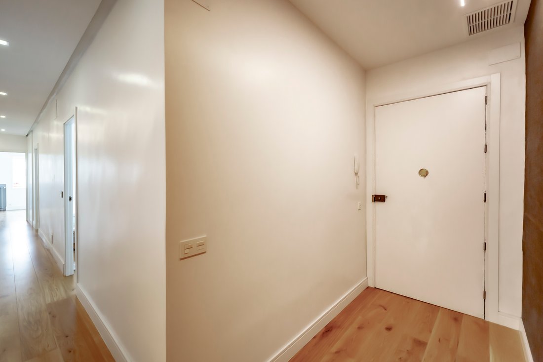 Penthouse in Barrio Salamanca, Madrid, Spain 4 - 18359434