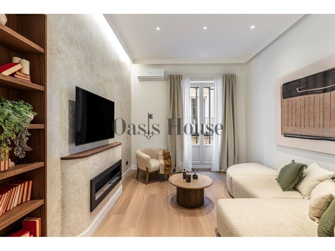 Apartment in Centro, Madrid, Spain 2 - 18359558