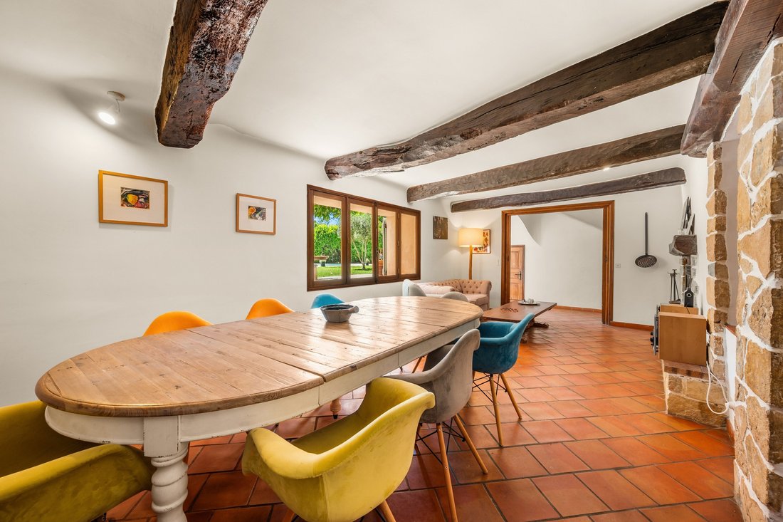 Residenza a Villecroze, Provenza-Alpi-Costa Azzurra, Francia 4 - 18359069