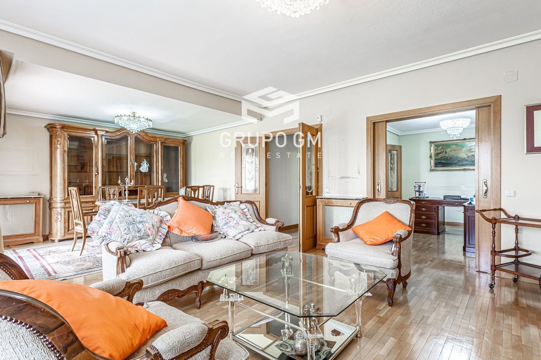 House in Pozuelo de Alarcon, Comunidad de Madrid, Spain 3 - 18357622