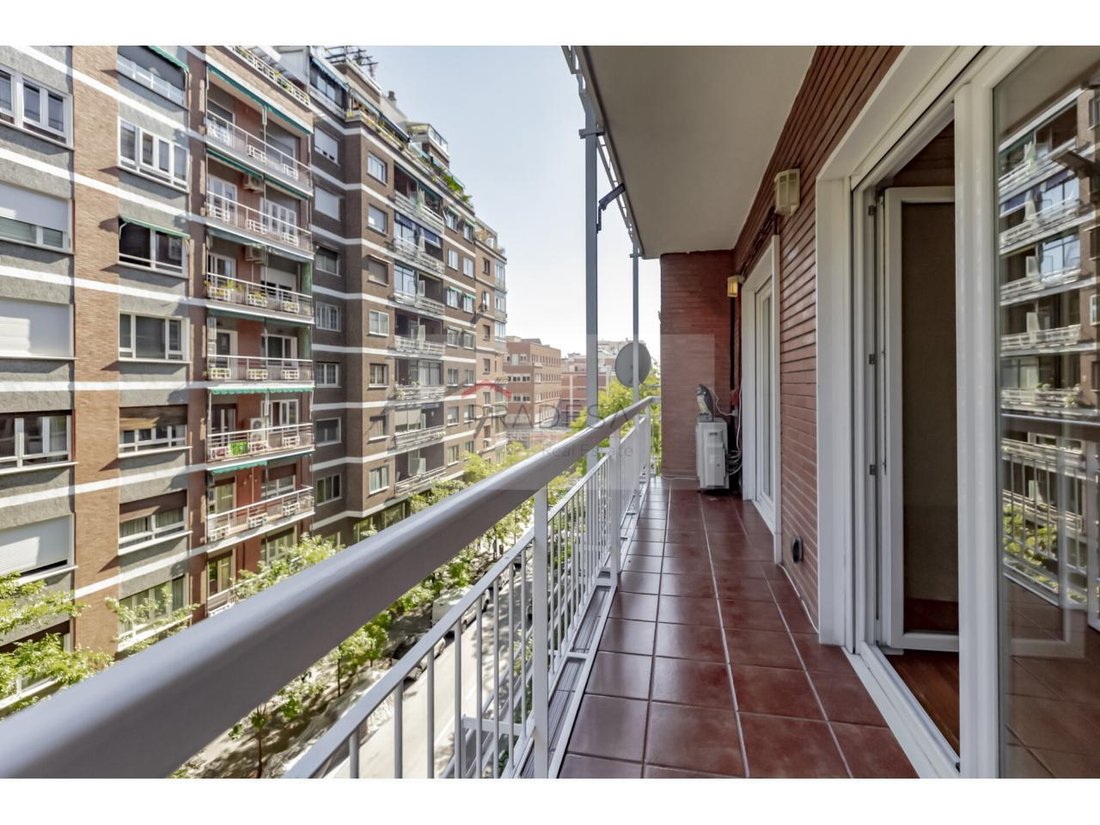 Apartment in Chamberi, Madrid, Spain 4 - 18357570