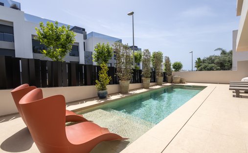 Villa in Santa Eularia des Riu, Balearic Islands, Spain 1