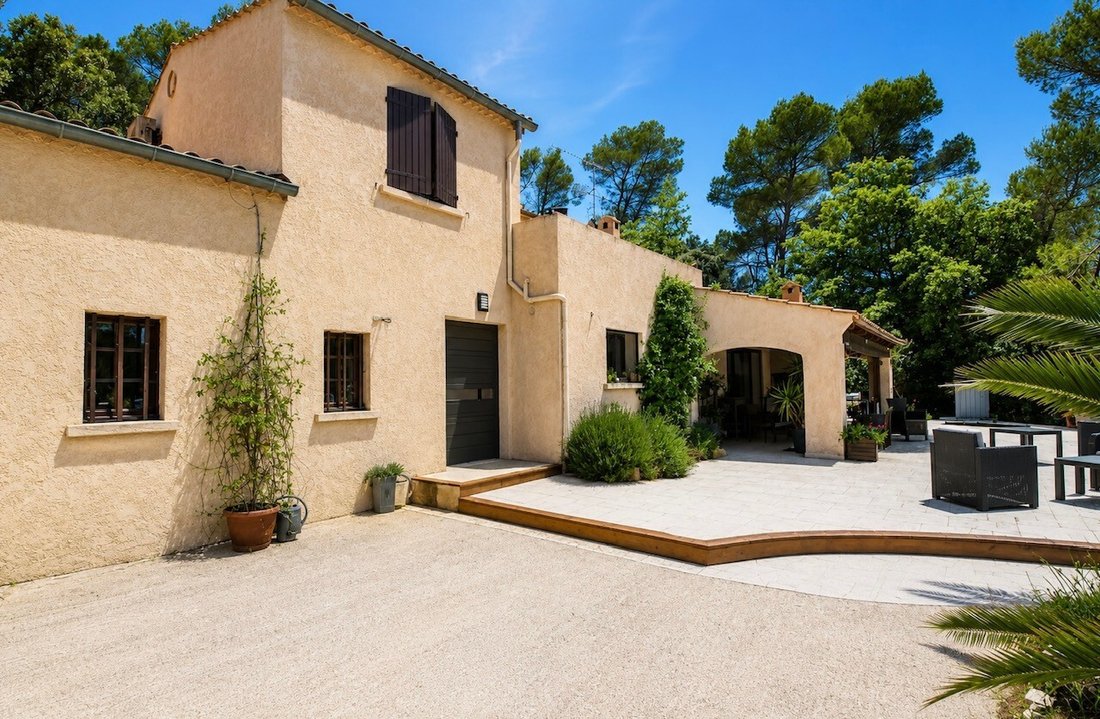 Villa in Taradeau, Provence-Alpes-Côte d'Azur, France 1 - 18358721