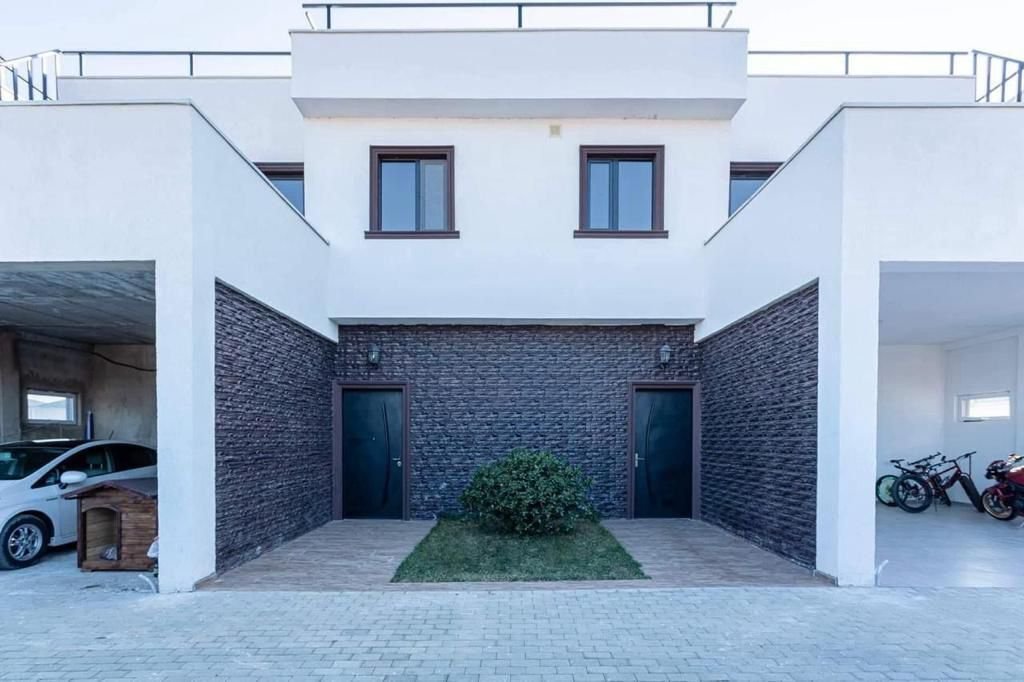 Villa in Tbilisi, Tbilisi, Georgia 1 - 18359628